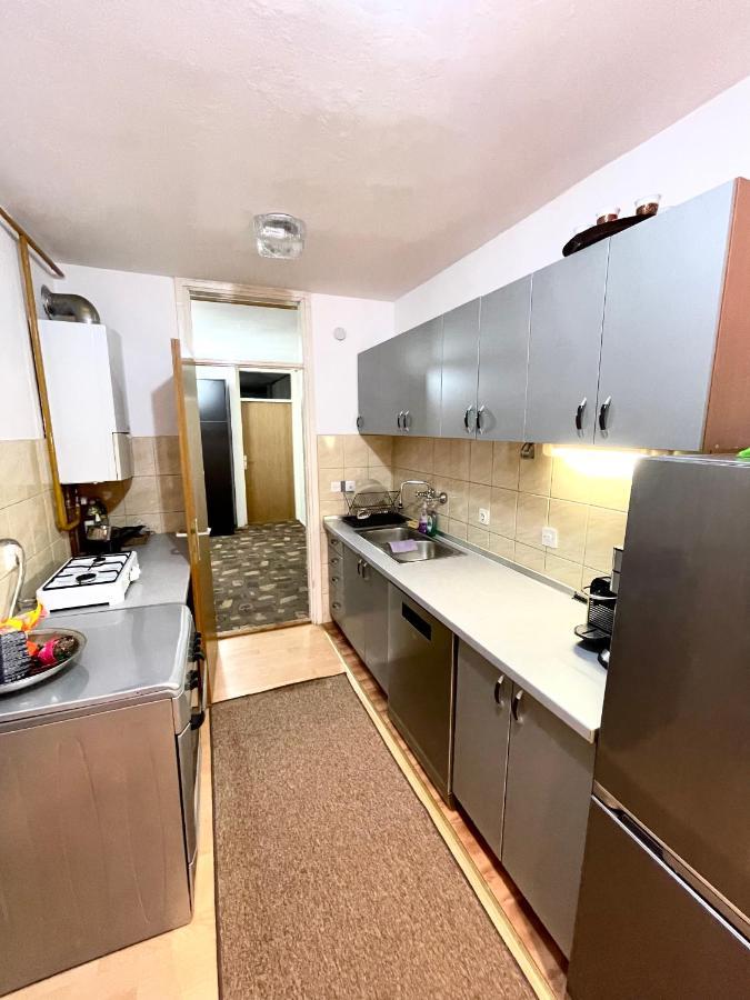 Airport Sarajevo Apartment 2 Dış mekan fotoğraf
